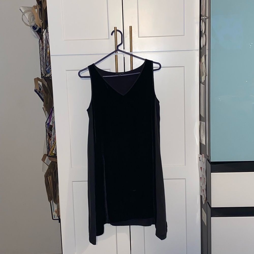 Eileen Fisher Black Velvet Silk Tunic V-Neck Mini Dress - Picture 9 of 10